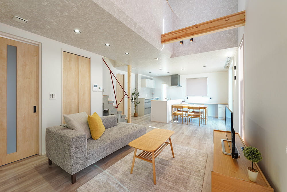 クリエイティブ賞 ハウジング・スタッフ株式会社 様