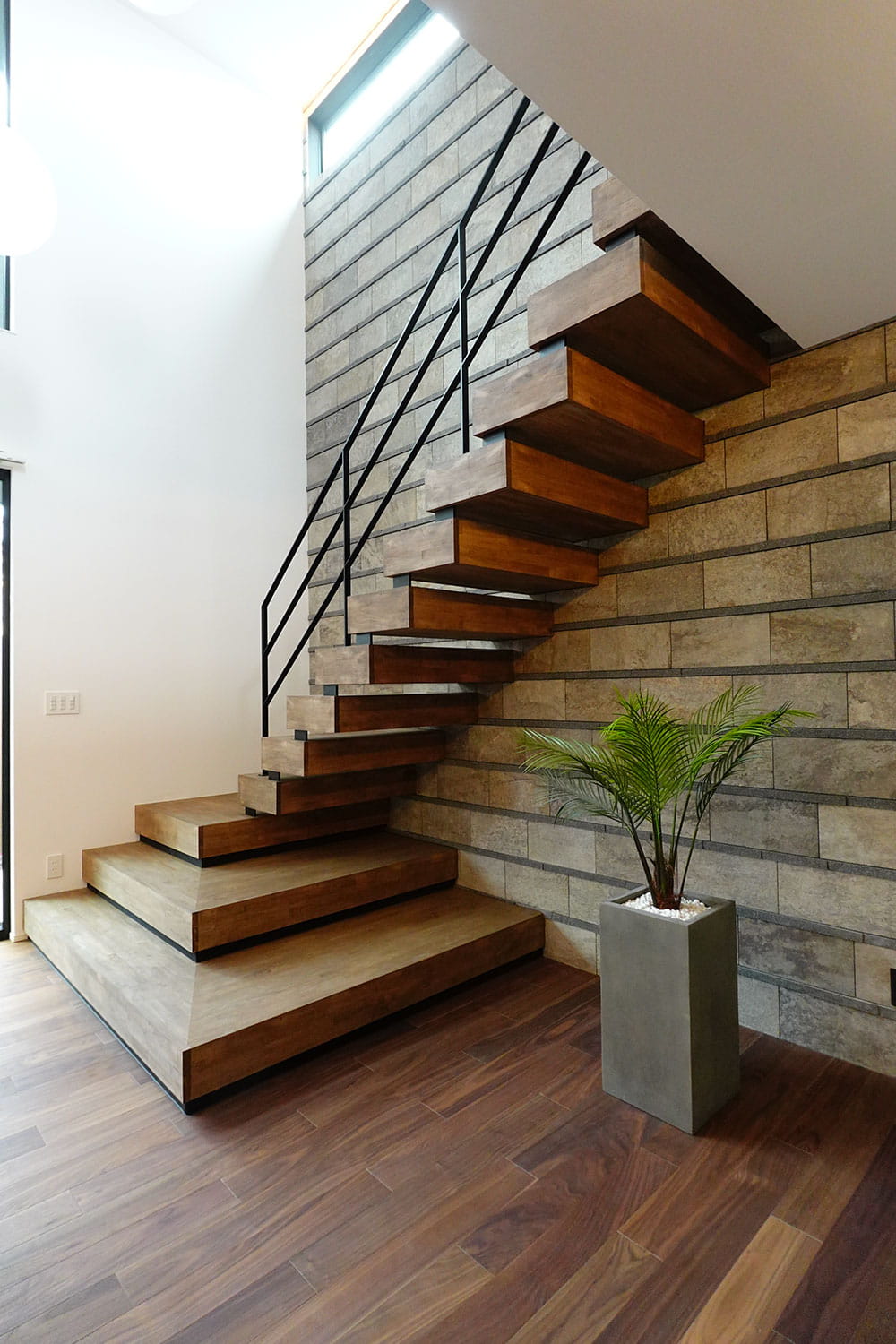 New Stair賞　株式会社モレス 様