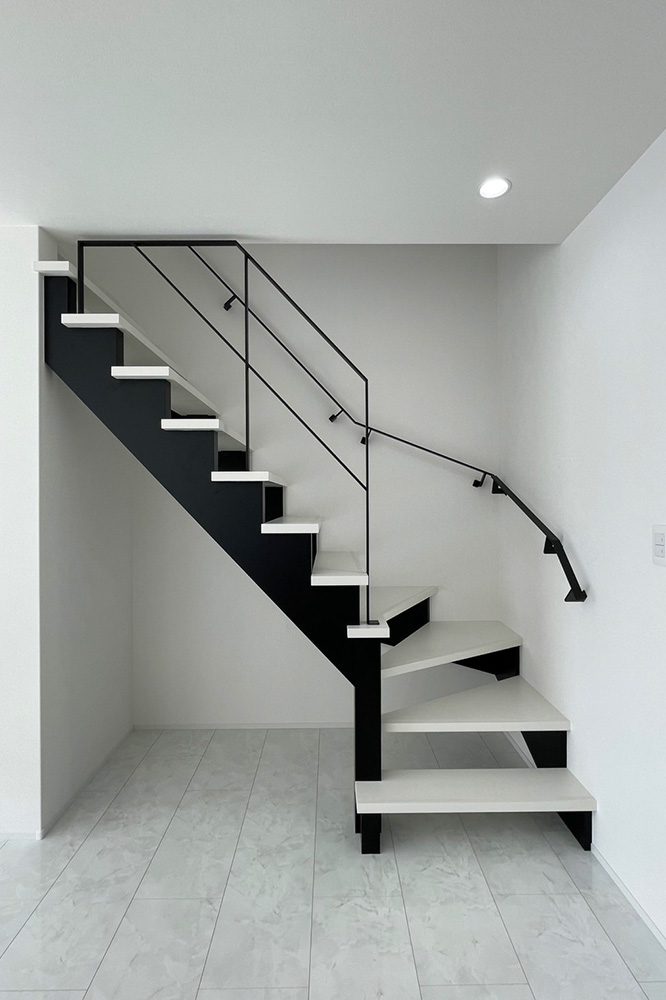 壁付スチール手すり