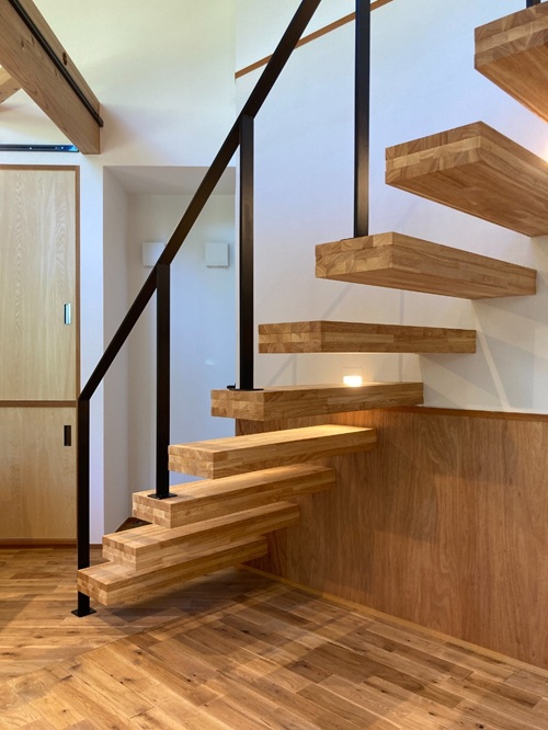  Cloud -クラウド- 片持ち階段 CL-025