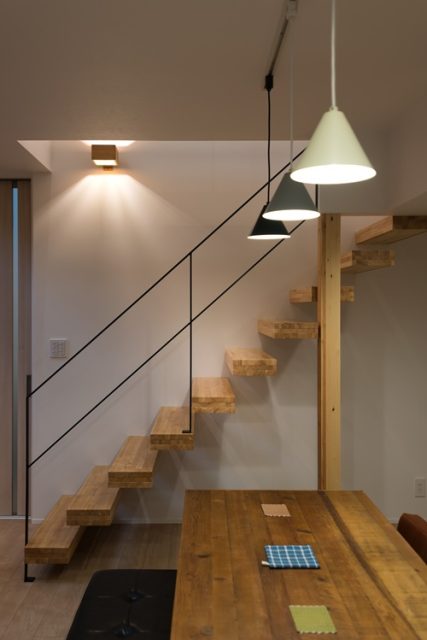  Cloud -クラウド- 片持ち階段 CL-027