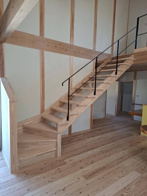  格桁 -ごうげた- スケルトン階段 GO-045