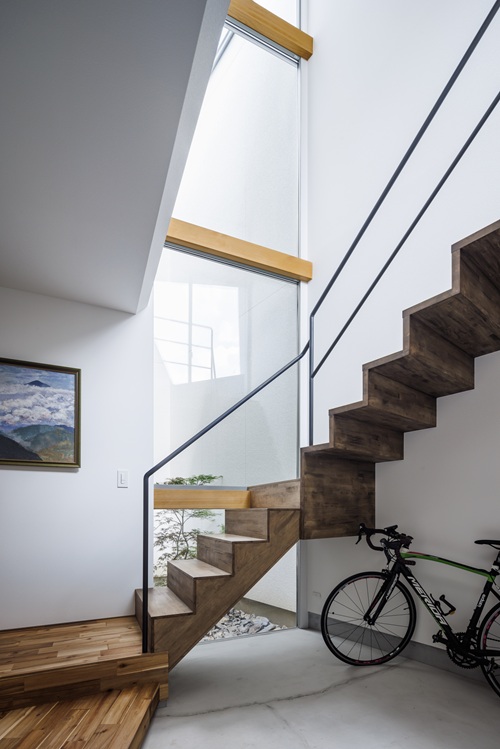  ZIGZA -ジグザ- 片持ち階段 ZI-044