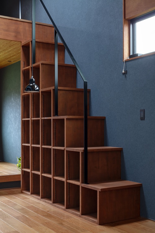  特別事例 オーダーメイド階段 SS-100