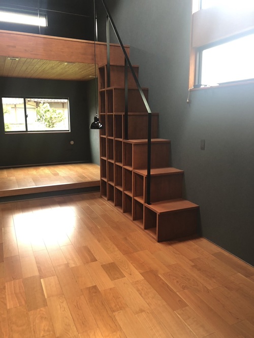  特別事例 オーダーメイド階段 SS-100