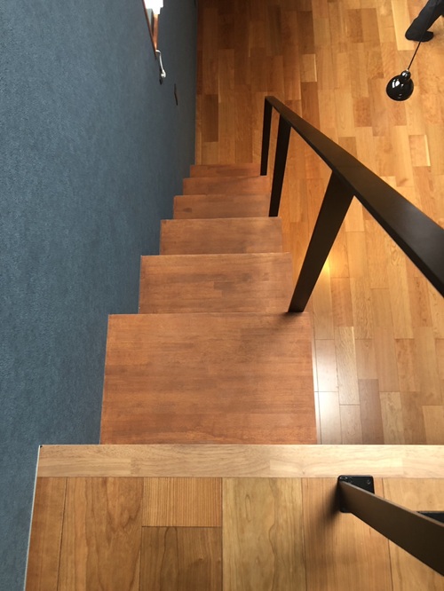  特別事例 オーダーメイド階段 SS-100